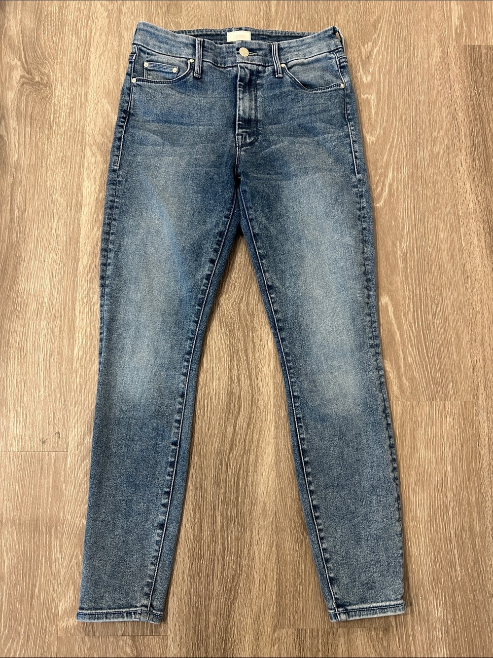 MOTHER - The Looker Ankle Jeans